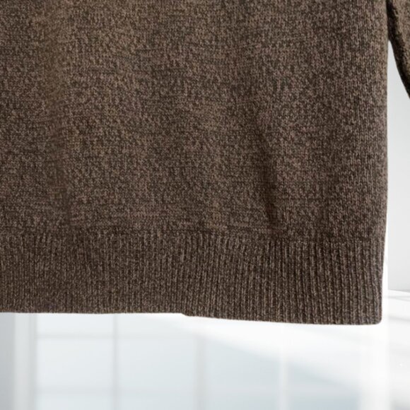 BCBGeneration Brown Tan Ribbed V-Neck Sweater, Exposed Seams, Size XXS - Cotton - Picture 8 of 14